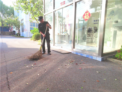 汤兵 (2)_副本.jpg