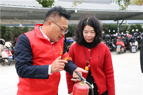 消防演习 (9)_副本.jpg