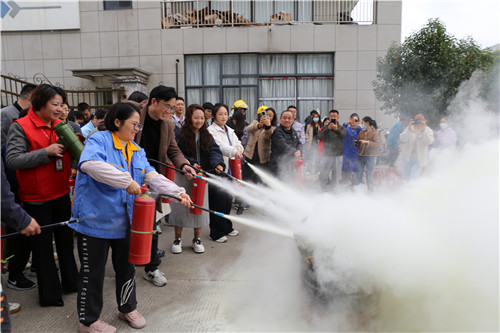 消防演习 (19)_副本.jpg