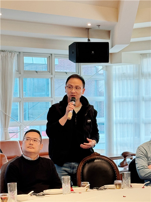 答谢会4_副本.jpg 答谢会4_副本.jpg