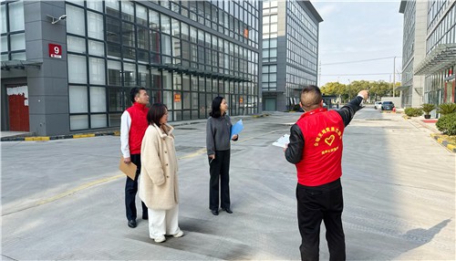 安全检查3_副本.jpg 安全检查3_副本.jpg