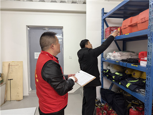 安全检查5_副本.jpg 安全检查5_副本.jpg